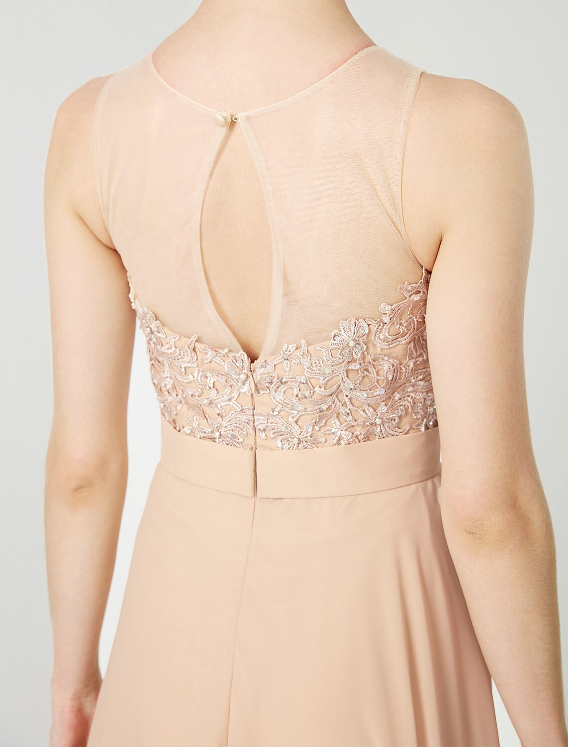 Abito da ballo classico e senza tempo a trapezio, con scollo a V, in chiffon, senza maniche, lungo fino al pavimento, in pizzo e perline, con applicazioni a pieghe, in colori pastello